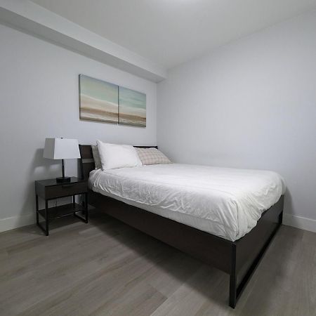 Modern&Luxurious Suites in Surrey Extérieur photo