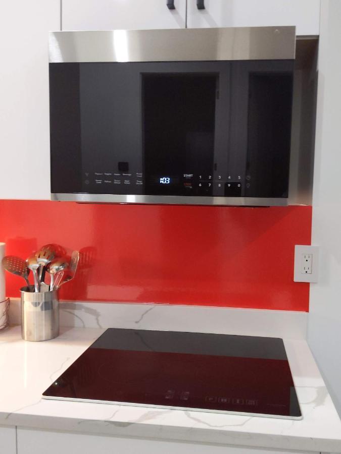 Modern&Luxurious Suites in Surrey Extérieur photo