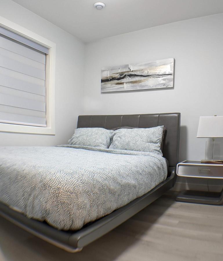 Modern&Luxurious Suites in Surrey Extérieur photo