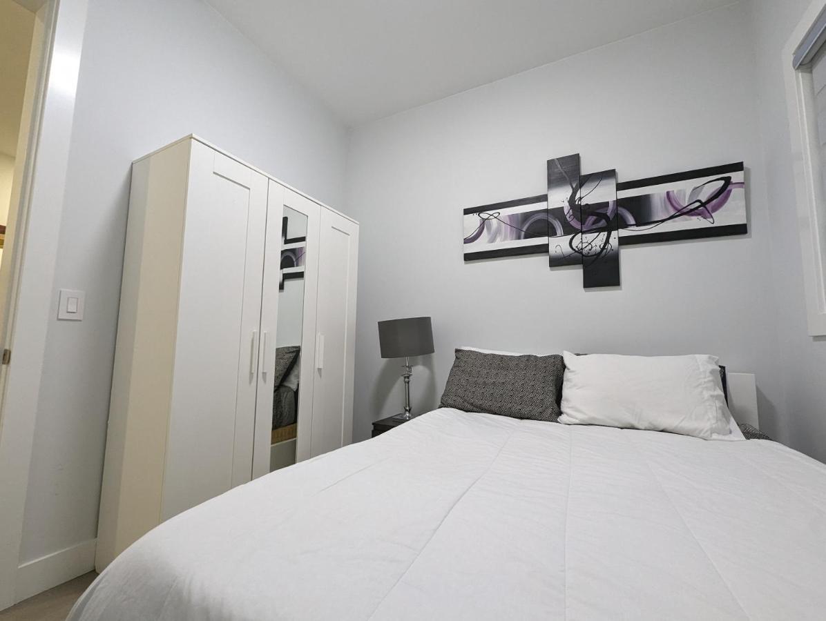 Modern&Luxurious Suites in Surrey Extérieur photo